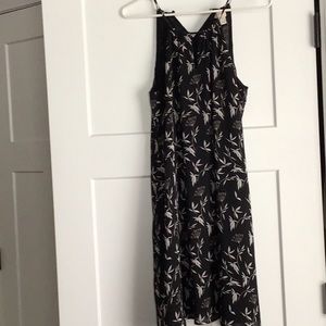 Sleeveless dress